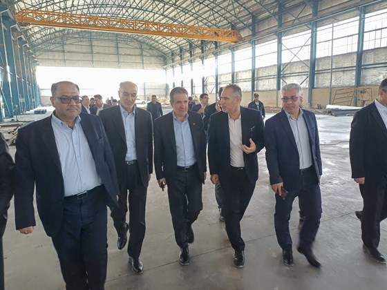 بازدید معاون وزیر صمت و مدیرعامل ایزیپو از شهرک صنعتی شماره 3 اراک (خیرآباد)