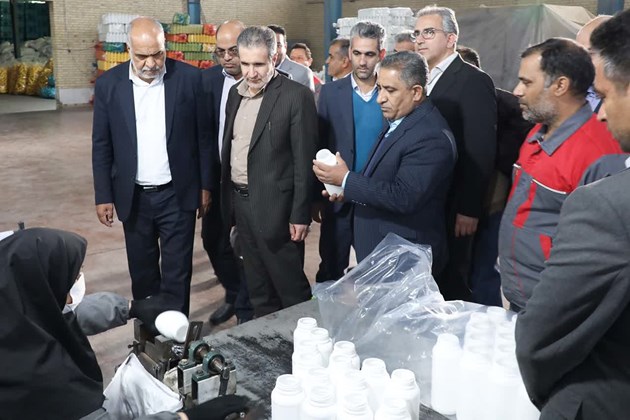 بازدید معاون وزیر صمت و مدیرعامل ایزیپو از طرح توسعه شهرکهای صنعتی مهریز، یزدمهر و یک واحد تولیدی