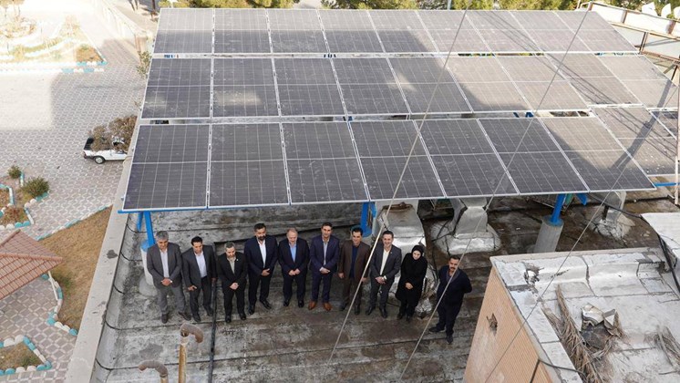 بهره‌برداری از نیروگاه خورشیدی و بررسی طرح‌های توسعه‌ای و زیرساختی شهرکهای صنعتی کرمان